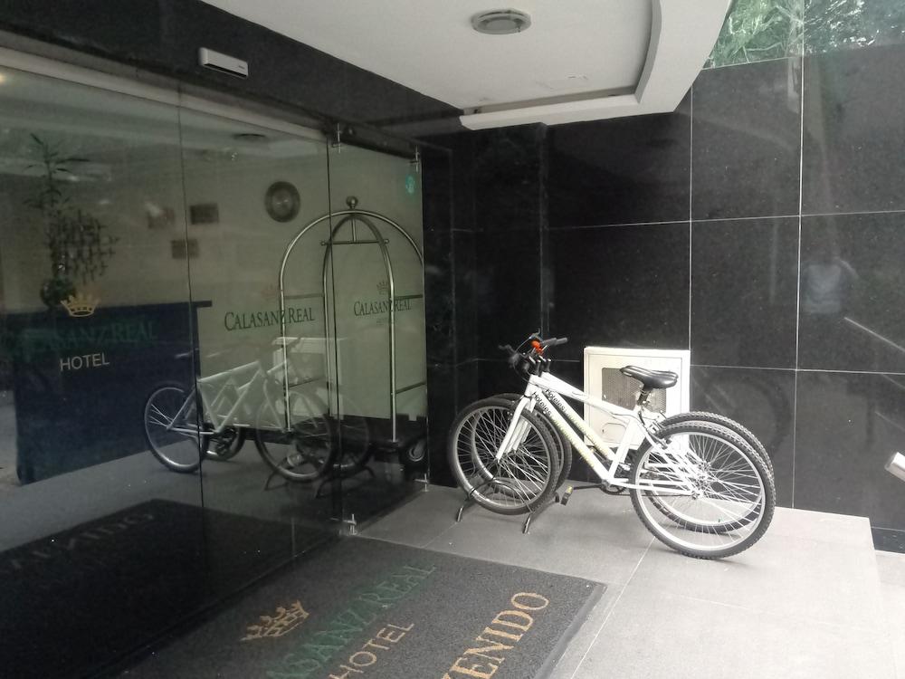 מדיין Hotel Calasanz Real מראה חיצוני תמונה