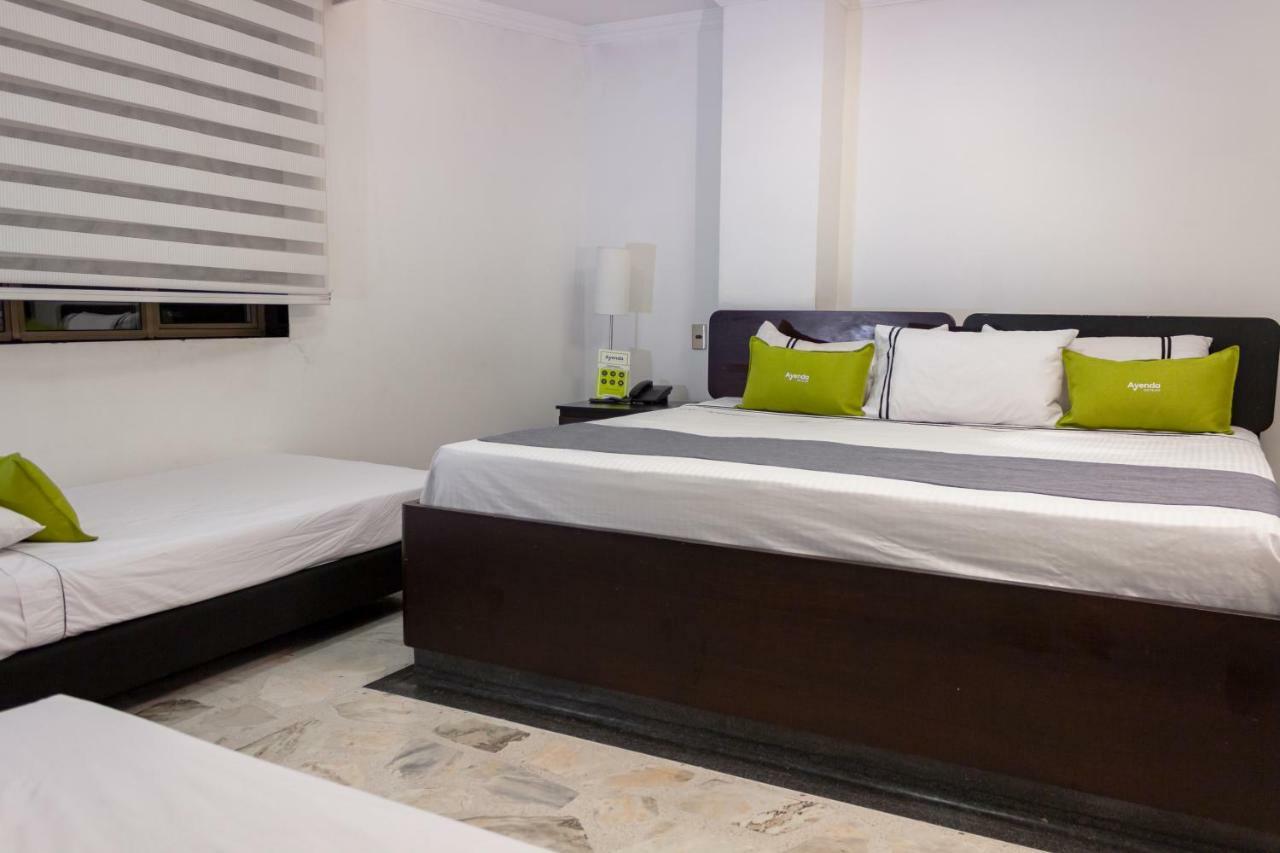מדיין Hotel Calasanz Real מראה חיצוני תמונה